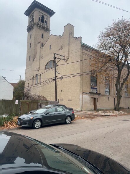More Photos Of 5001 S Hermitage Ave, Chicago Religious Facility For Sale