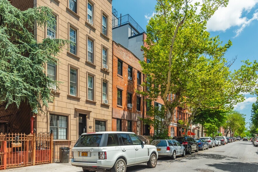 More Photos Of 97 N 7th St, Brooklyn Apartments For Sale