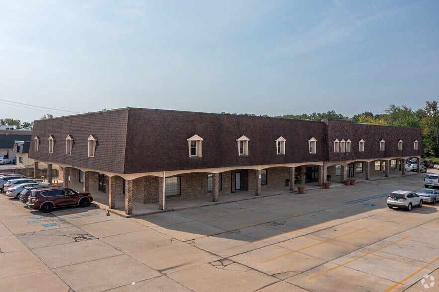 More Photos Of 208 White Horse Pike, Barrington Office For Sale