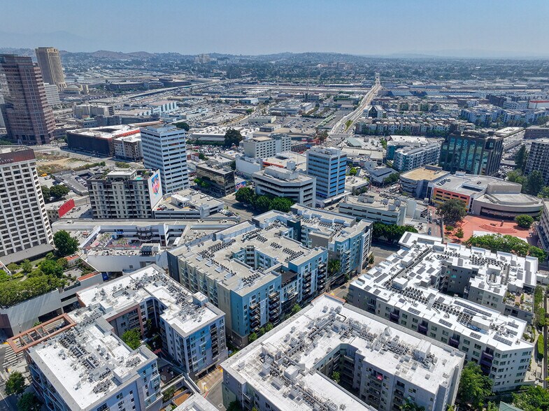 More Photos Of 232 E 2nd St, Los Angeles Apartments For Lease