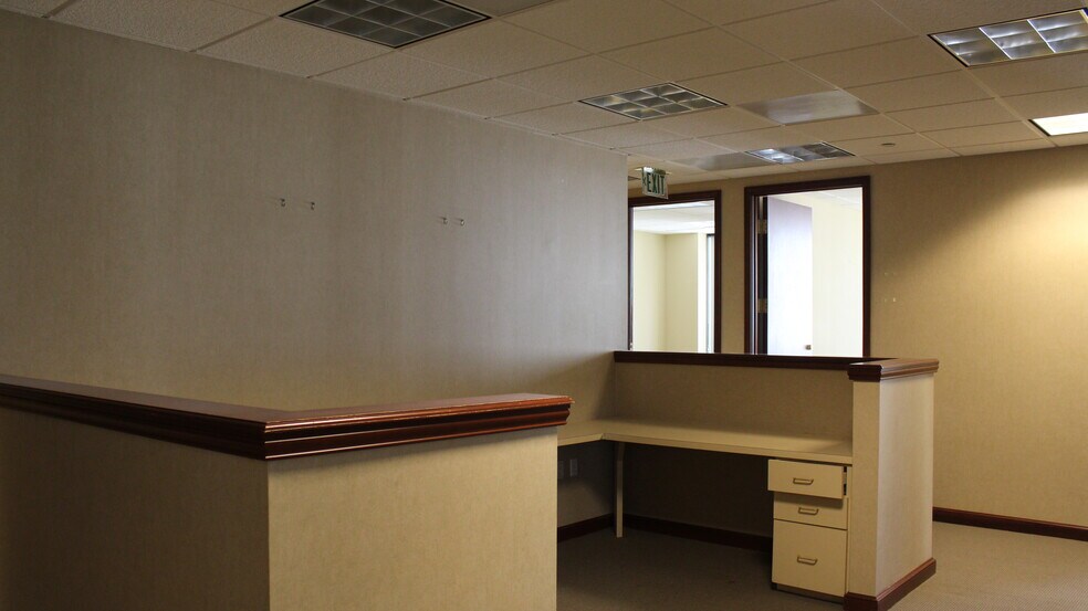 More Photos Of 1200 Brickell Ave, Miami Office For Lease