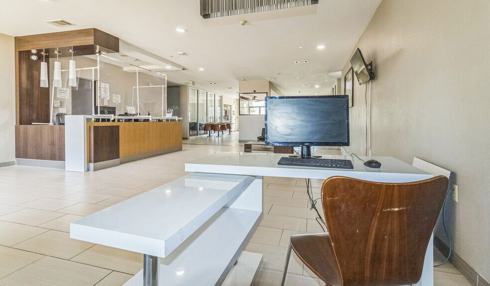 More Photos Of 3432 Interstate 20, Stanton Hotel For Sale