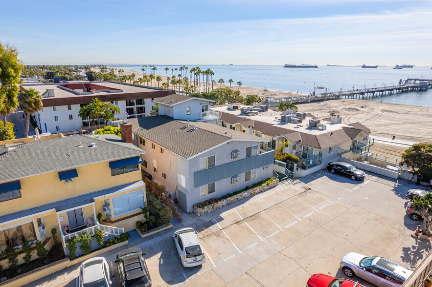 More Photos Of 16 38th Pl, Long Beach Apartments For Sale