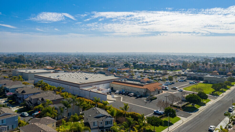 More Photos Of 5355 Warner Ave, Huntington Beach Medical For Lease