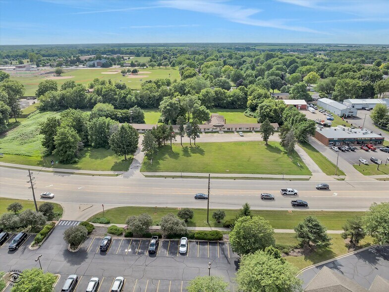 More Photos Of 1015 N Bridge St, Yorkville Land For Sale