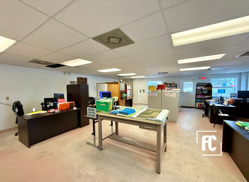 More Photos Of 200 SW 3rd Ave, Okeechobee Freestanding For Sale