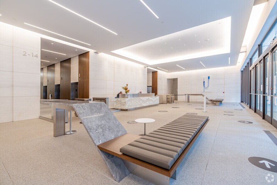 More Photos Of 300 Mission St, San Francisco Office For Lease