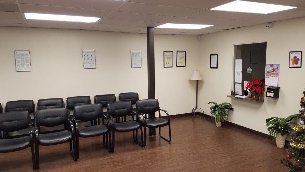 More Photos Of 3901 Carmichael Ave, Jacksonville Medical For Lease