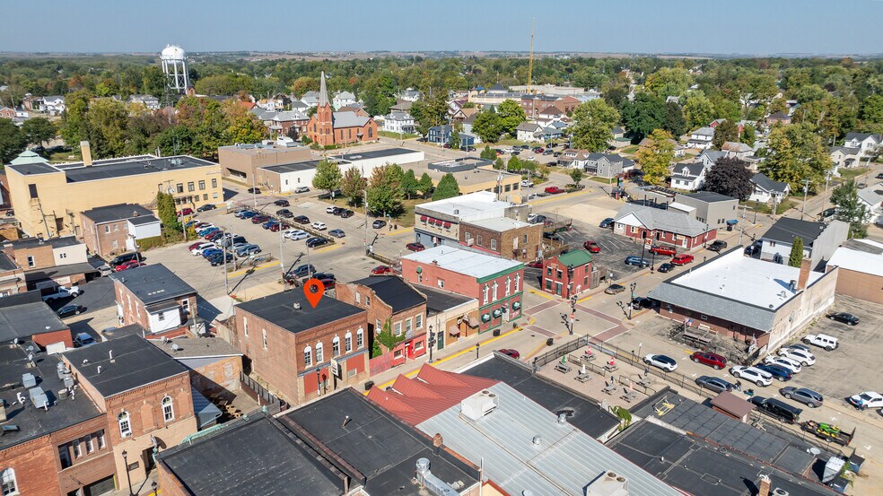 More Photos Of 60 N 2nd St, Platteville Hotel For Sale