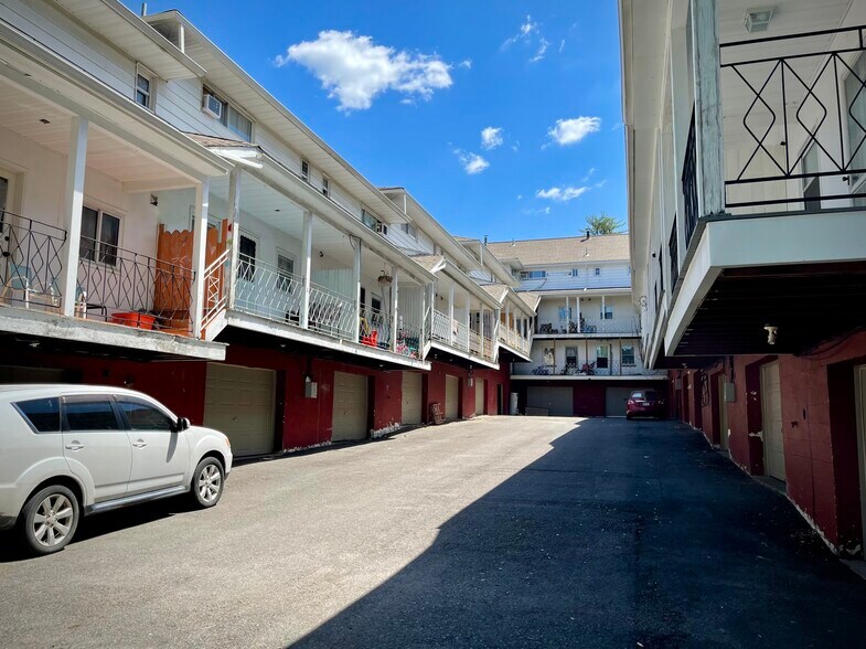 More Photos Of 101 Hooper Rd, Endicott Apartments For Sale