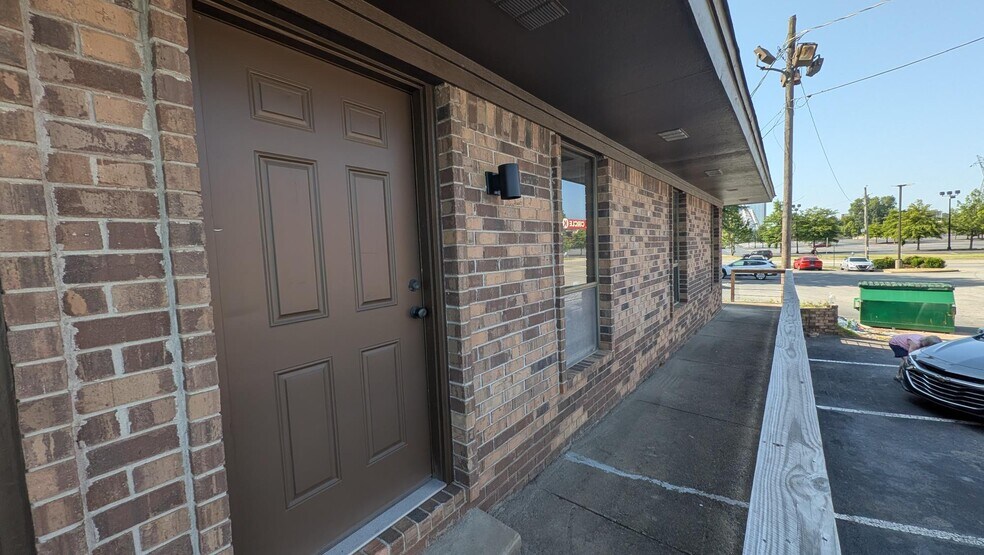 Primary Photo Of 510 W 4th St, North Little Rock Office For Lease