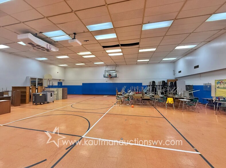 More Photos Of 410 Kennedy St, Elkins Schools For Sale