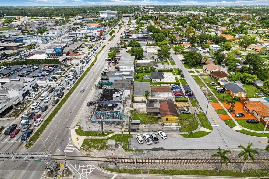 More Photos Of 7201 Bird Rd, Miami Storefront For Sale
