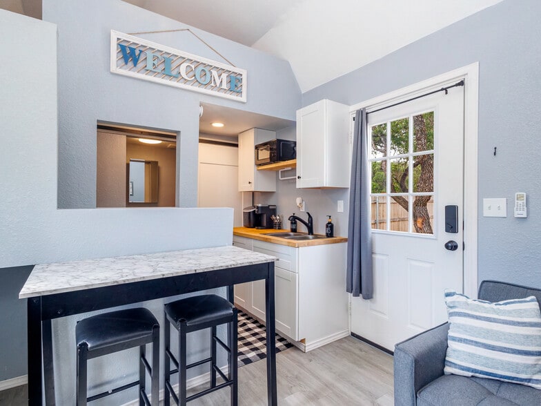 More Photos Of 8036 County Road 604, Brownwood Multifamily For Sale