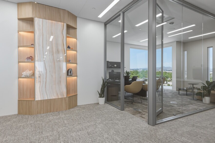 More Photos Of 1301 Seven Hills Drive, Henderson Medical For Sale