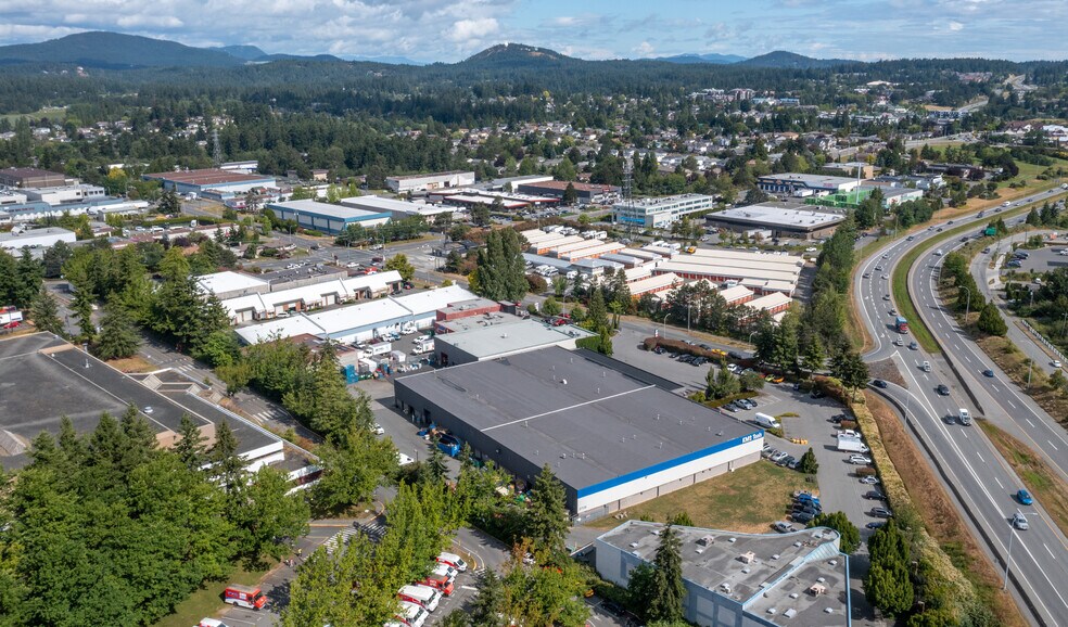 More Photos Of 755 Vanalman Av, Victoria Distribution For Lease
