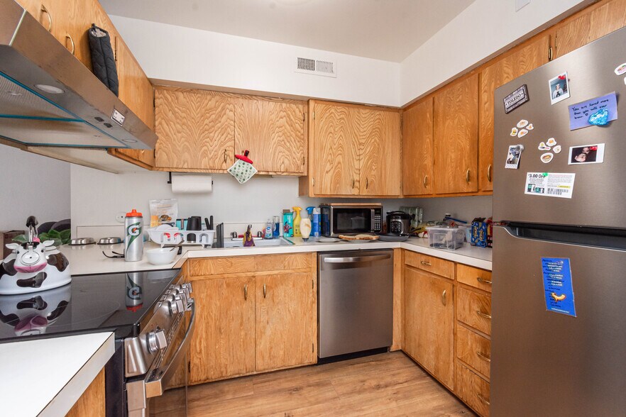 More Photos Of 475 Spring St, Nevada City Apartments For Sale