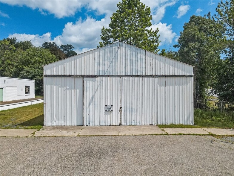 More Photos Of 201 Alpha Rd, Wind Gap Warehouse For Sale
