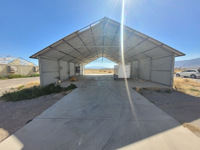 More Photos Of 3171 Tillman St, Pahrump Industrial For Sale