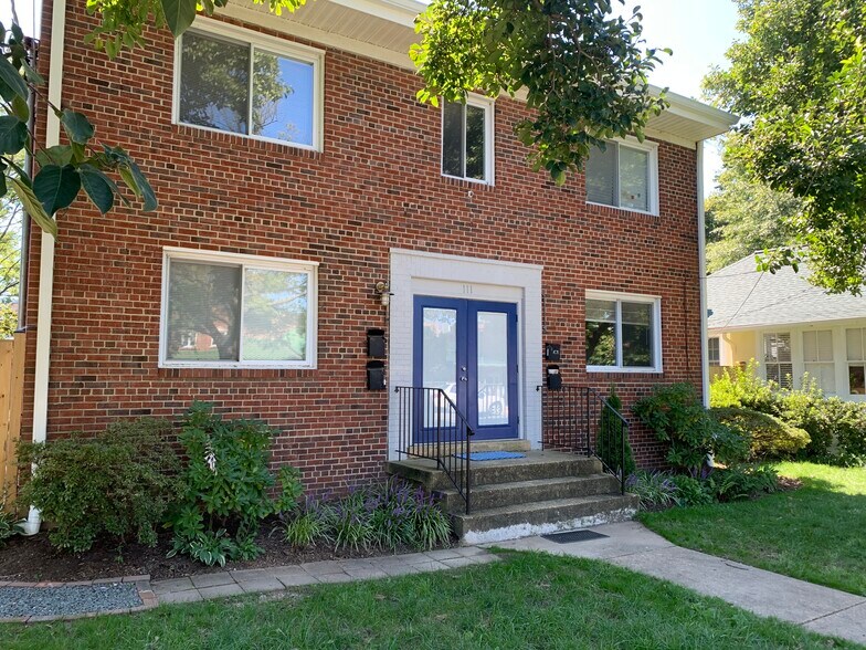 Primary Photo Of 111 E Uhler Ave, Alexandria Apartments For Sale