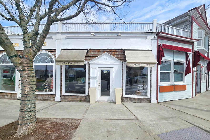 Primary Photo Of 77 Jobs Ln, Southampton General Retail For Lease