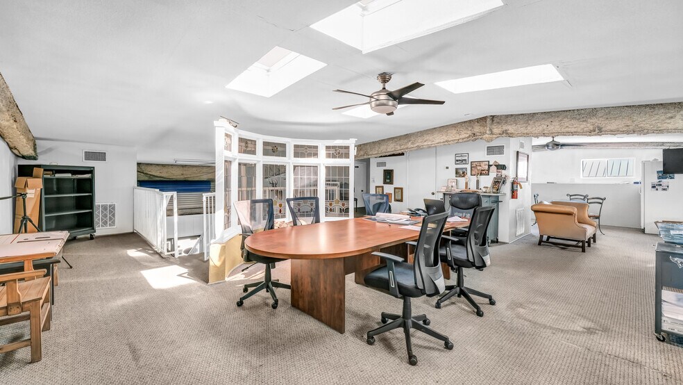 More Photos Of 5308 Sun Valley dr, Fort Worth Flex For Sale