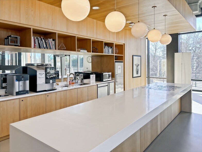 More Photos Of 555 S Mangum St, Durham Coworking Space