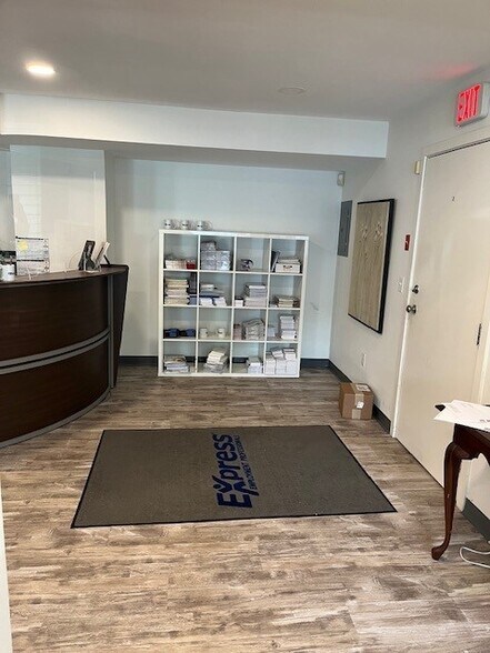 More Photos Of 1495 Black Rock Tpke, Fairfield General Retail For Lease