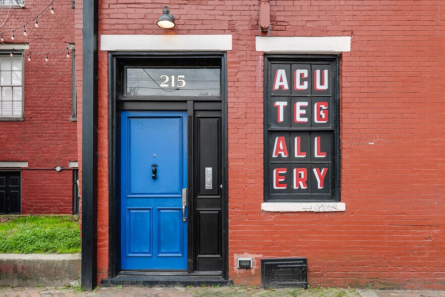 More Photos Of 215 W Clay St, Richmond Office Residential For Sale