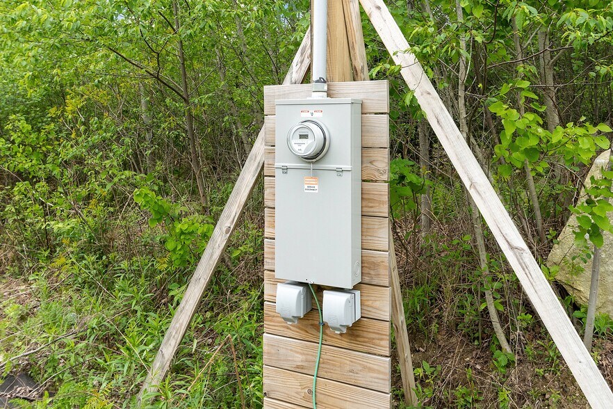 More Photos Of 51 R W Moore Ave, Orange Manufacturing For Sale