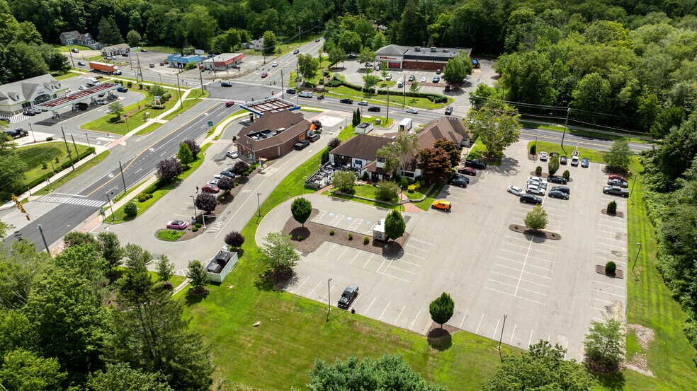 More Photos Of 1659 Storrs Rd, Storrs Mansfield Storefront Retail Residential For Sale