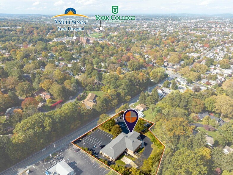 More Photos Of 1399 S Queen St, York Medical For Lease