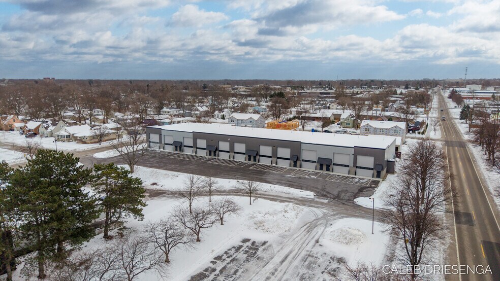 More Photos Of 460 Cleveland Ave, Holland Self Storage For Sale