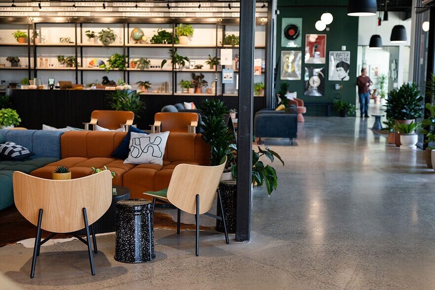 More Photos Of 837 N 34th St, Seattle Coworking Space