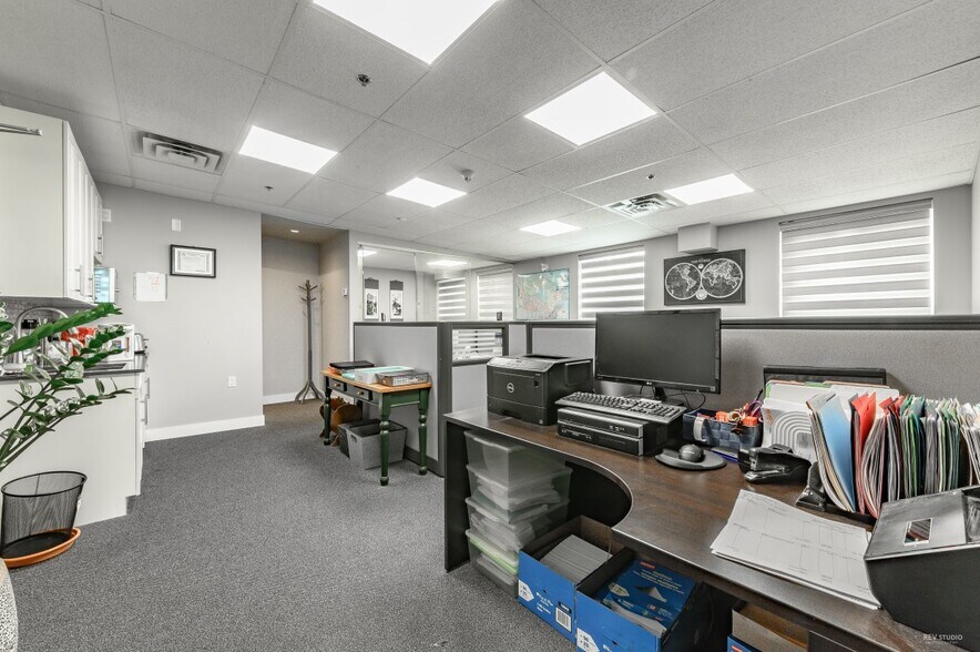 More Photos Of 10013 River Rd, Richmond Office For Sale