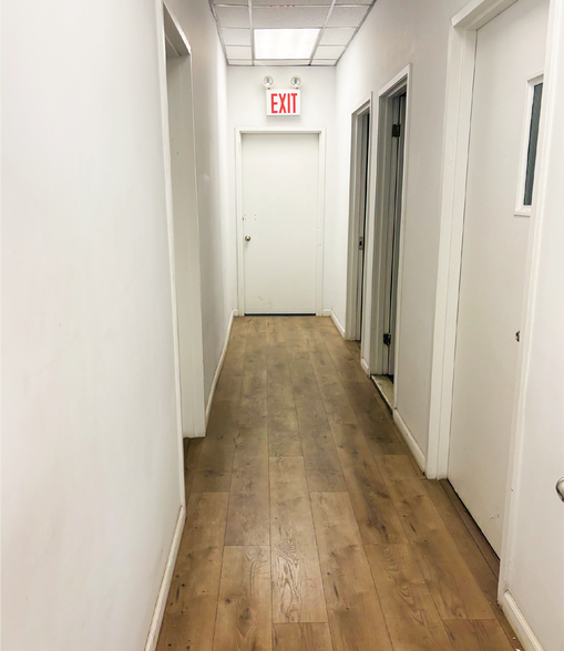 More Photos Of 214 44th St, Brooklyn Manufacturing For Lease