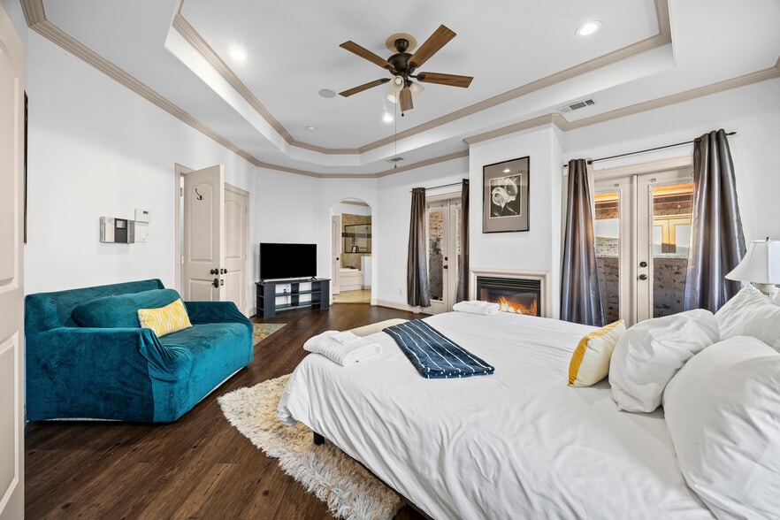 More Photos Of 5100 Mission Ave, Dallas Apartments For Sale