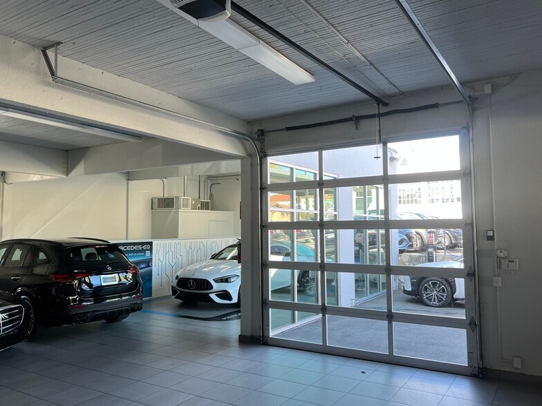 More Photos Of 498 Fremont St, Monterey Auto Dealership For Sale