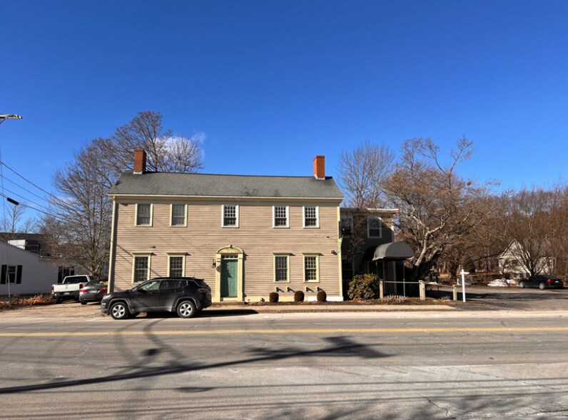 More Photos Of 16 Long Sands Rd, York Medical For Lease
