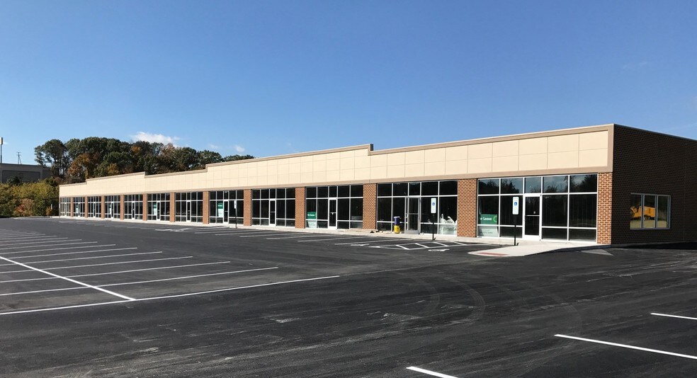 Primary Photo Of 36 Parkway Ln, Fishersville Storefront Retail Office For Lease