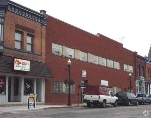 More Photos Of 122 W Downer Pl, Aurora Loft Creative Space For Lease