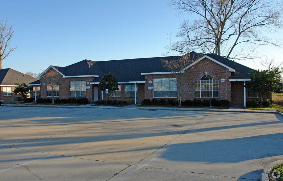 Primary Photo Of 9270 Siegen Ln, Baton Rouge Loft Creative Space For Lease