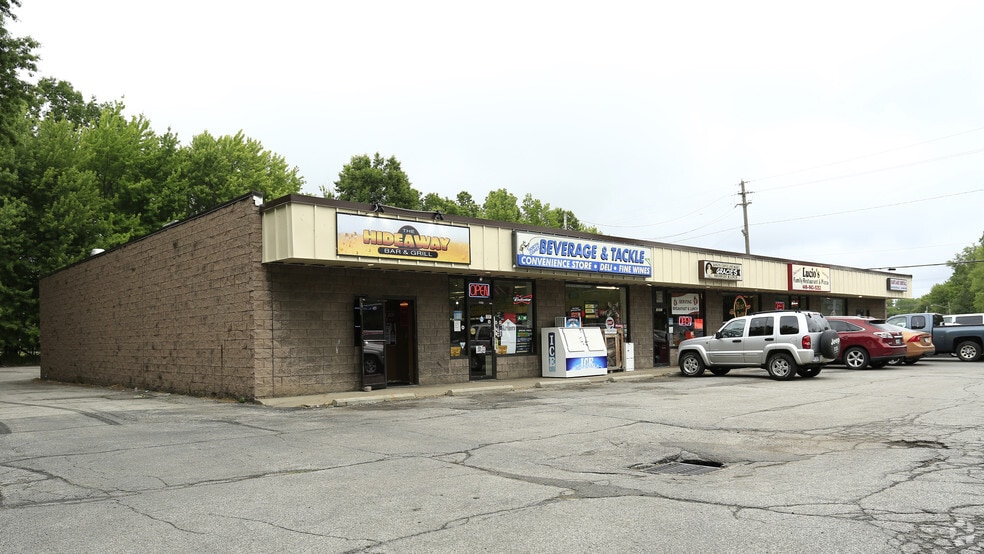 Primary Photo Of 35575-35581 Lake Shore Blvd, Eastlake Unknown For Lease