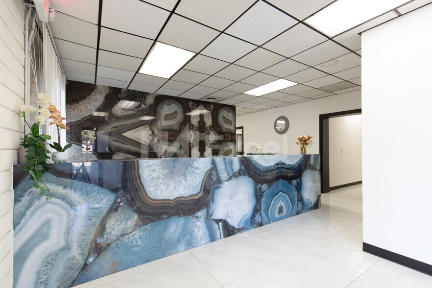 More Photos Of 601 S Rancho Dr, Las Vegas Medical For Sale