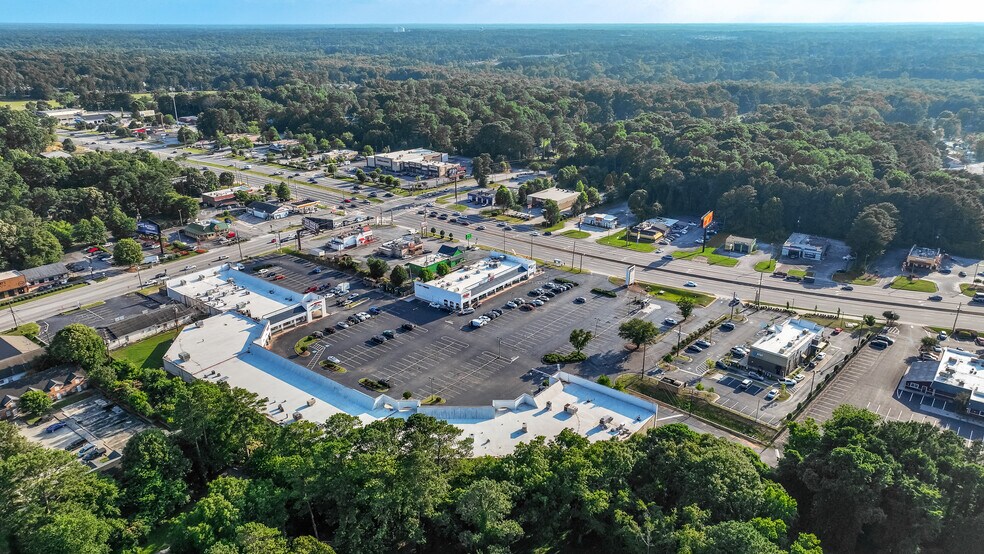 More Photos Of 6570 Tara Blvd, Jonesboro Storefront For Lease