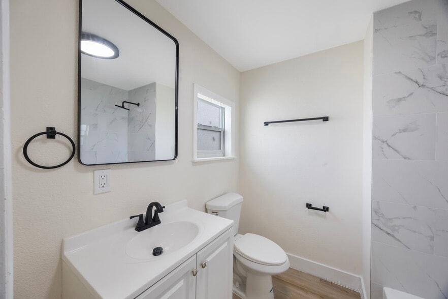 More Photos Of 2753 53rd Ave N, Saint Petersburg Apartments For Sale