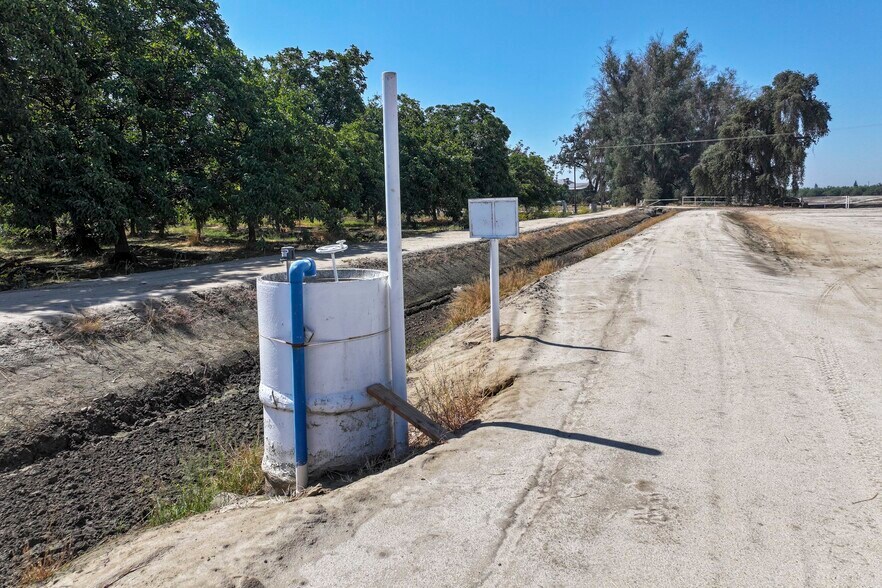 More Photos Of 3603 9 1/2 Avenue, Hanford Land For Sale