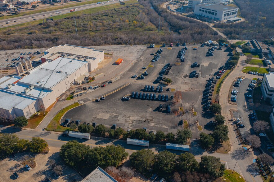 More Photos Of 10110 Technology Blvd E, Dallas Land For Lease