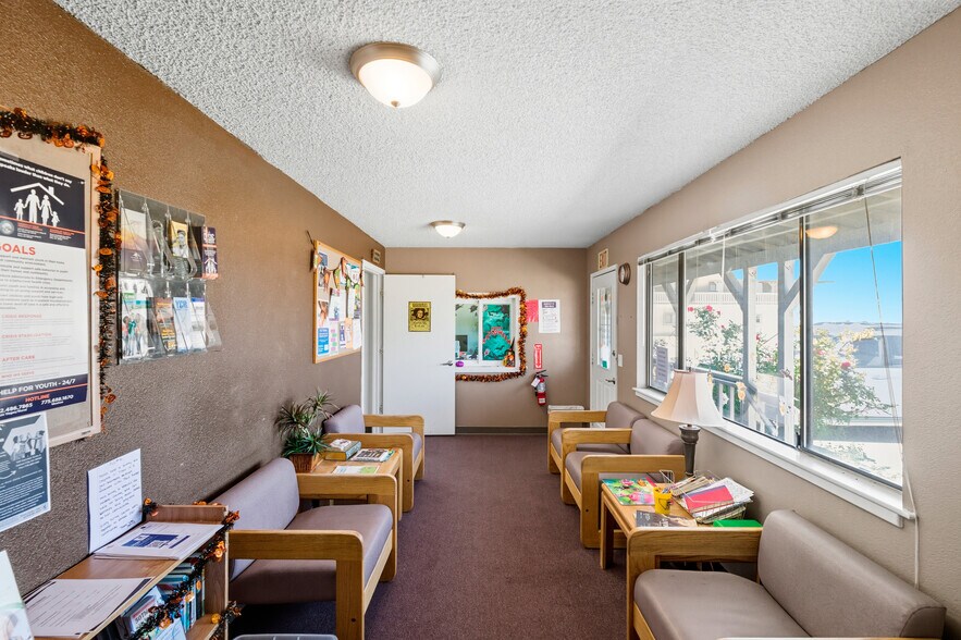 More Photos Of 1000 C St, Hawthorne Office Residential For Sale