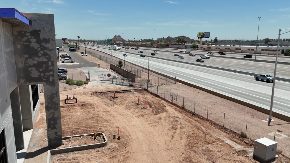 Primary Photo Of 4221 E Raymond St, Phoenix Warehouse For Lease